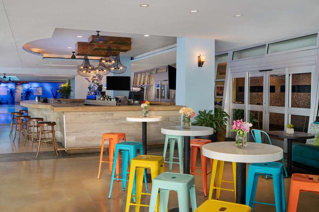 Private Studio At Z Ocean Hotel Miami Beach Restaurant photo